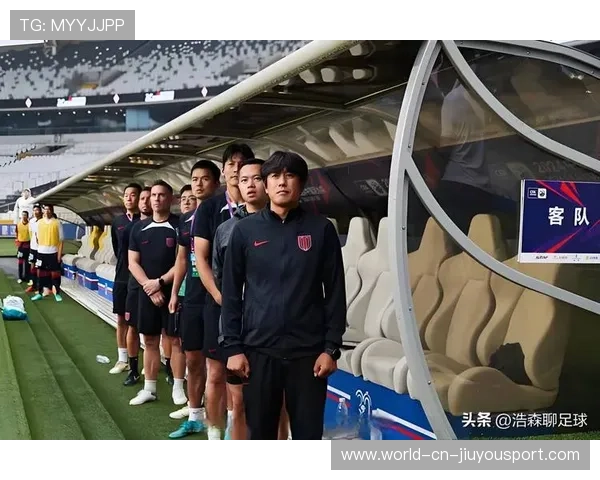 主帅临场换人被批战术自毁，球队失去领先优势的深度解析