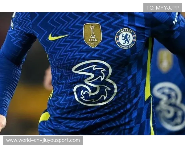 特朗普惊现切尔西更衣室，夺冠庆典引热议